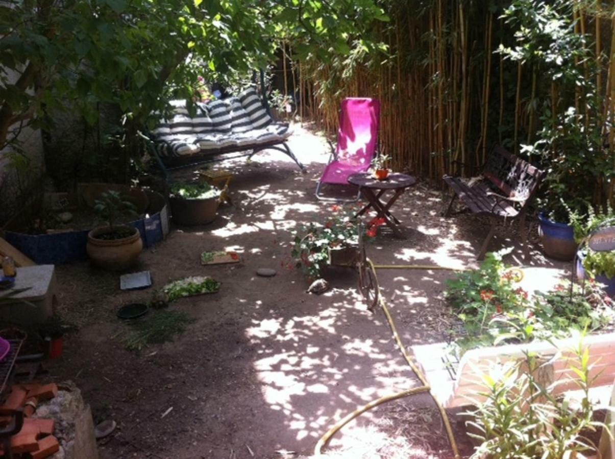 Appartamento Chez Mimi & Chouchou Garéoult Esterno foto