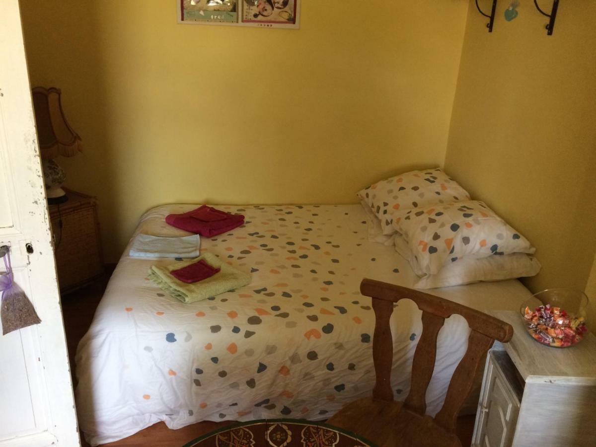 Appartamento Chez Mimi & Chouchou Garéoult Esterno foto