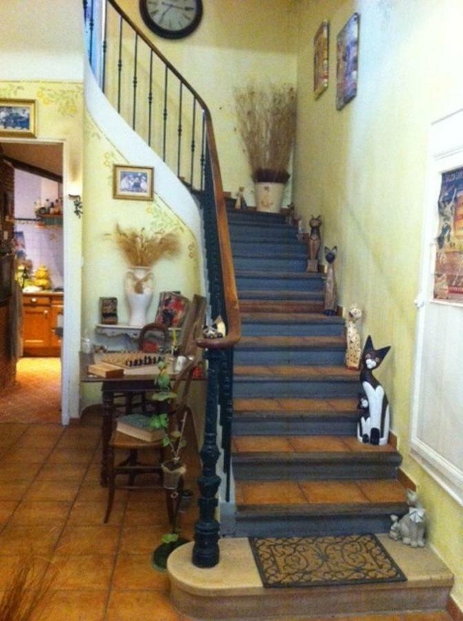 Appartamento Chez Mimi & Chouchou Garéoult Esterno foto
